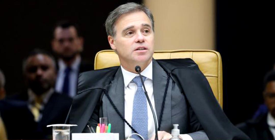 Ministro André Mendonça vem aí 